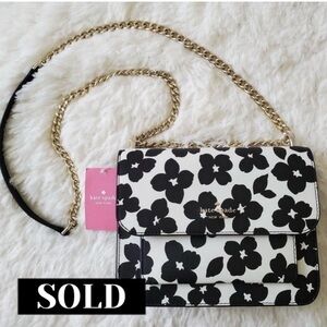 Kate Spade Remi Graphic Blooms